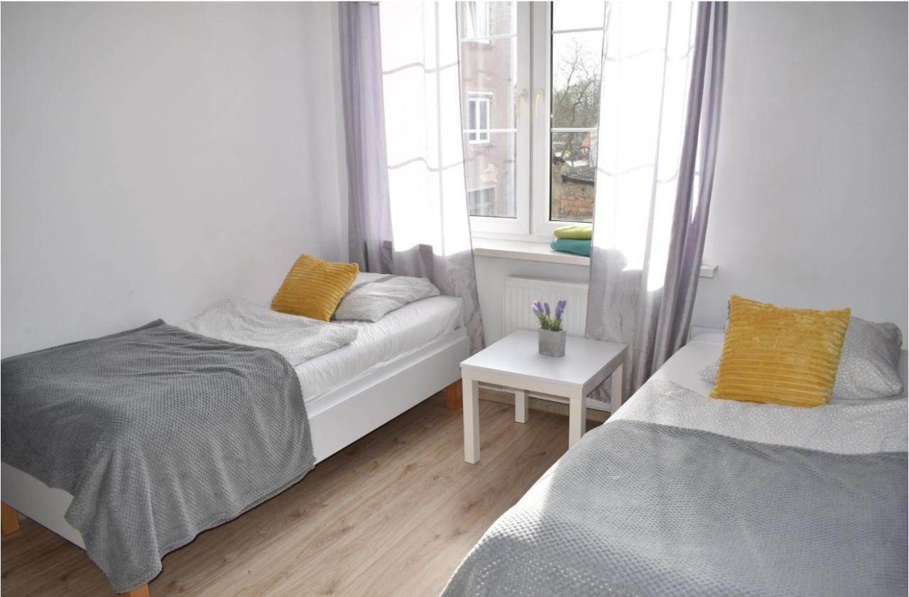 Hostel Przed Switem Gorzów Wielkopolski Exteriör bild